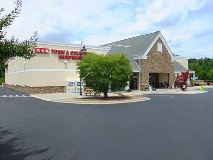 Chatham Downs, 88 Chatham Downs Dr, Chapel Hill, NC 27517