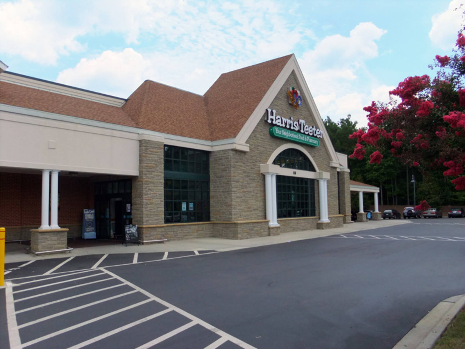 Chatham Downs, 88 Chatham Downs Dr, Chapel Hill, NC 27517