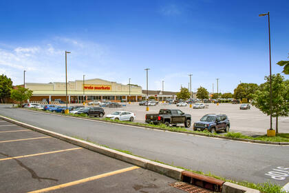 Easton Marketplace, 219 Marlboro Ave, Easton, MD 21601