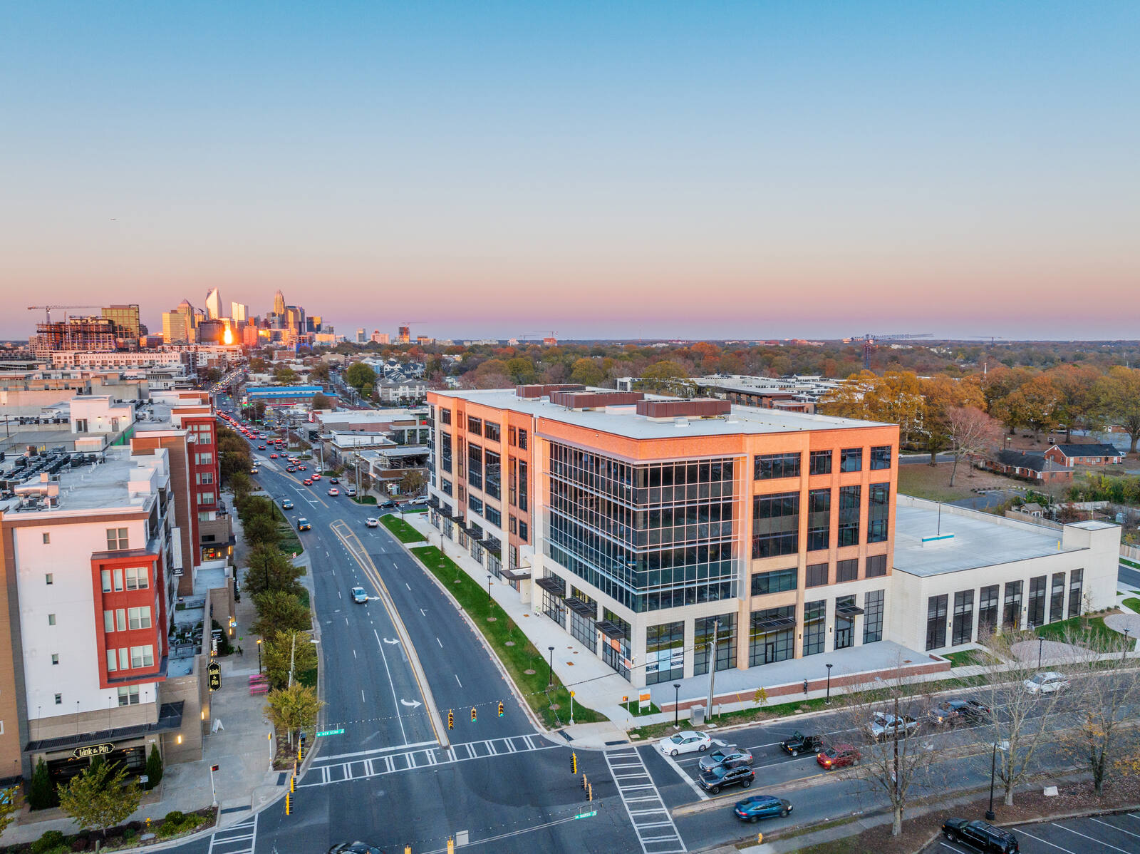 2825 South, 2825 South Blvd, Charlotte, NC 28209