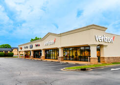 
                                	        Powdersville Plaza
                                    