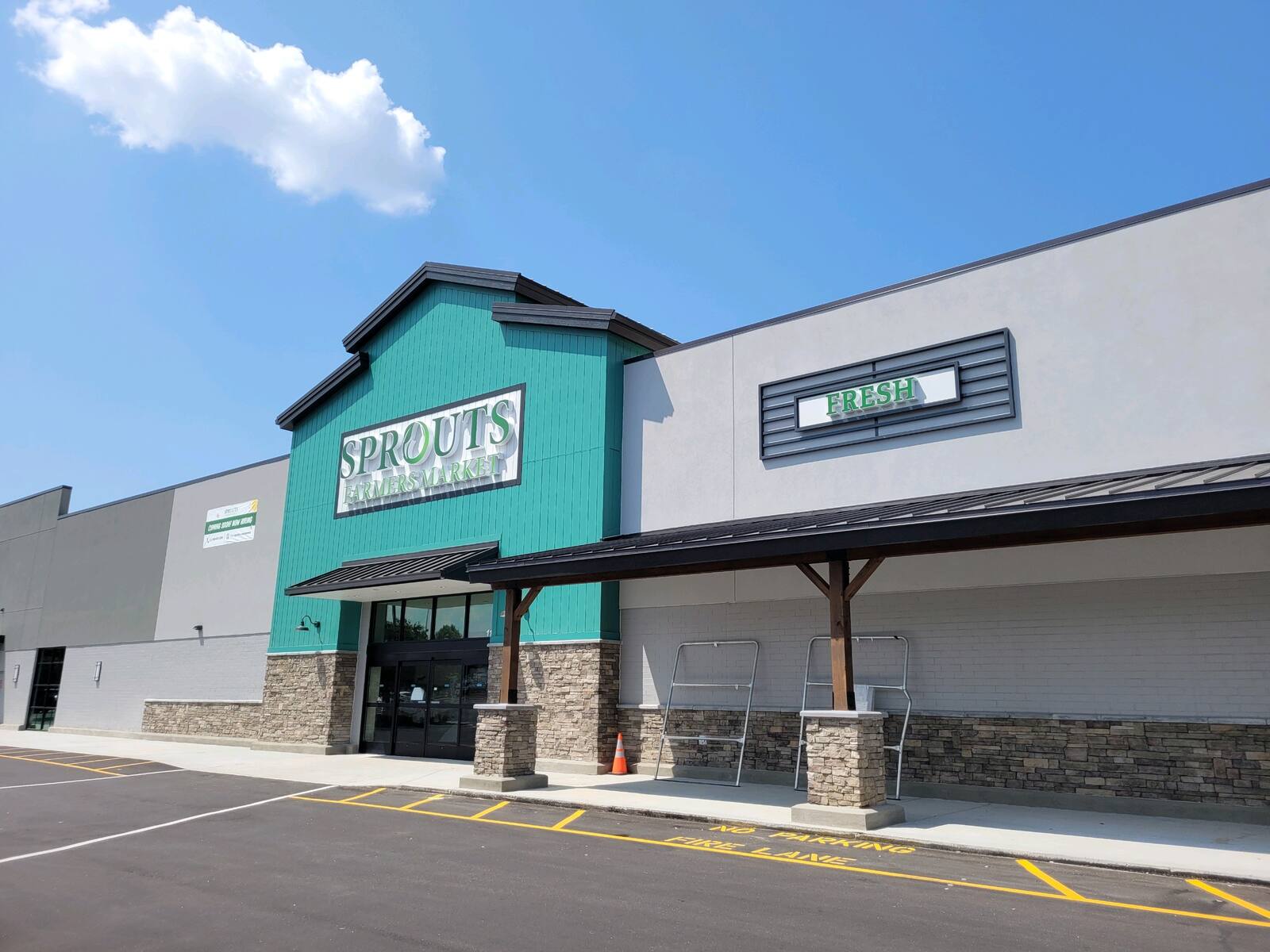 North Hills, 2435 E North St, Greenville, SC 29615