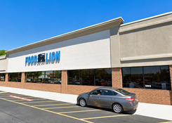 
                                	        New Market Plaza
                                    