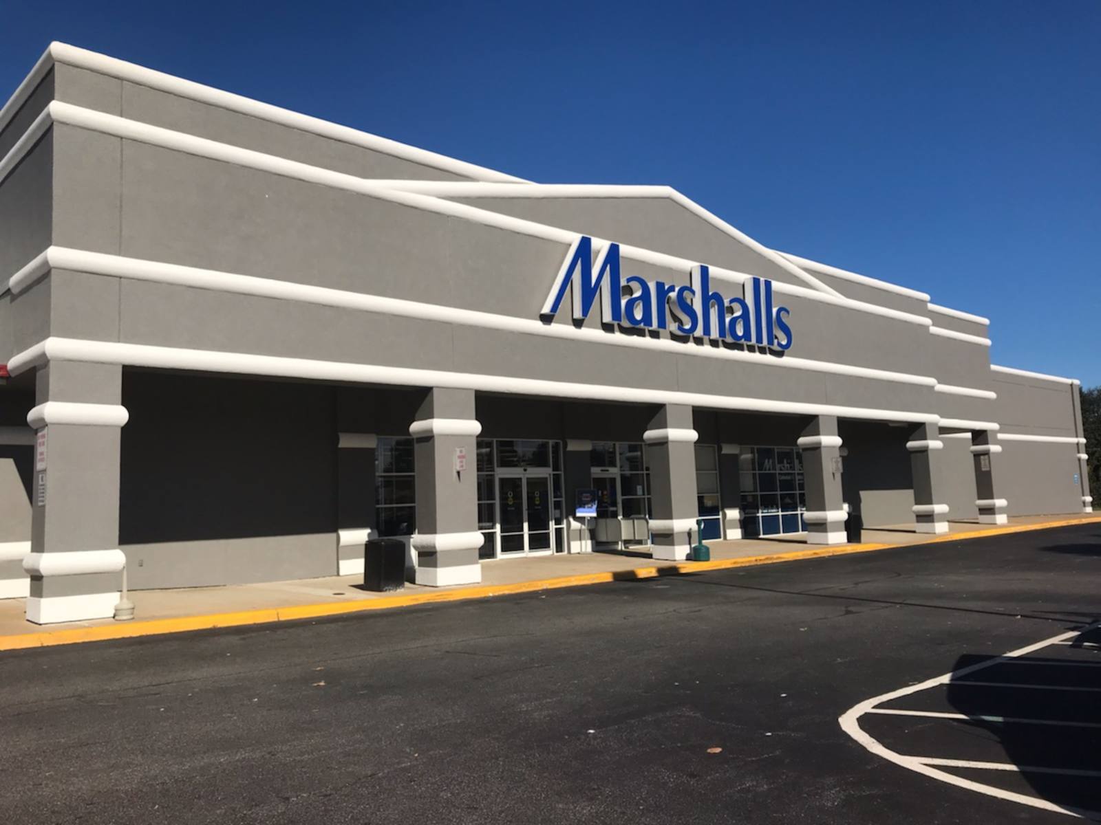 Southpark Crossing, 1142 Temple Ave, Colonial Heights, VA 23834