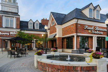 Colony Place, 7823 Colony Rd, Charlotte, NC 28226